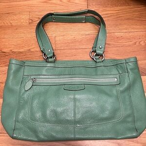 Coach Penelope Green Leather Tote Serial # C1053-F14684